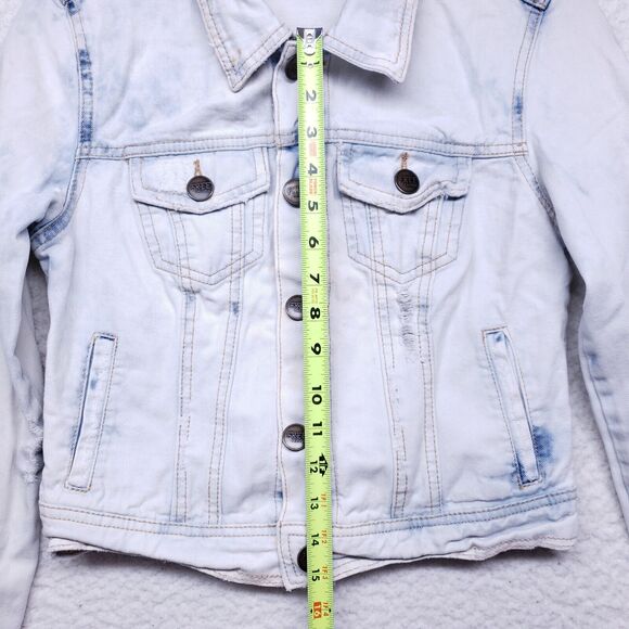 Free People Button Up Blue Jean Jacket Womens Size 2 Denim Casual Coat - Picture 2 of 10